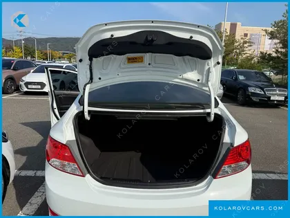 HYUNDAI ACCENT 1.4 VVT MODERN