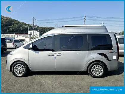 HYUNDAI STARIA NONE
