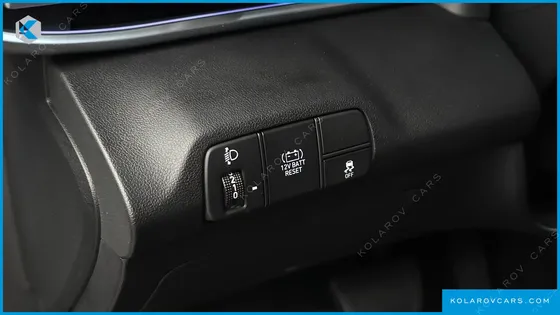 HYUNDAI ELANTRA (AVANTE) MODERN