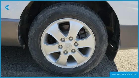 HYUNDAI GRAND STAREX NONE