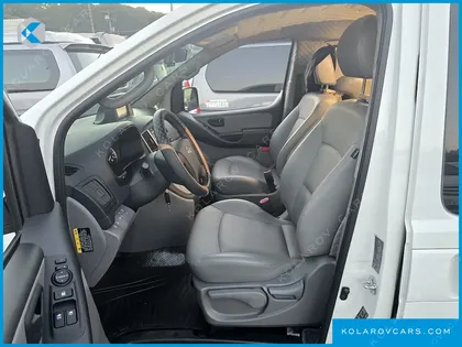 HYUNDAI GRAND STAREX NONE