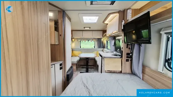 CAMPING TRAILER VINESBURG CARAWON 450