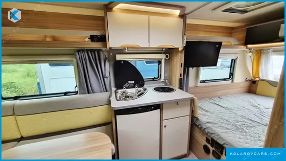 CAMPING TRAILER VINESBURG CARAWON 450