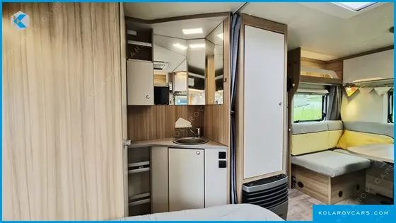 CAMPING TRAILER VINESBURG CARAWON 450