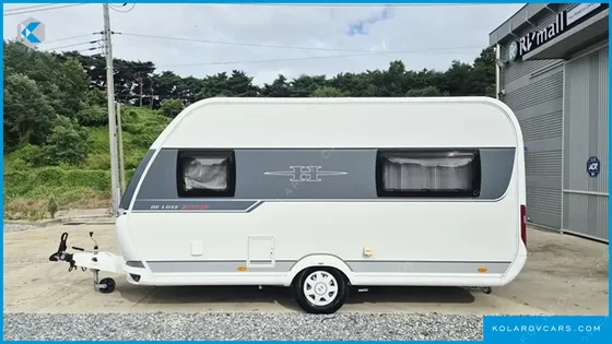 CAMPING TRAILER HARVEY DELUXE