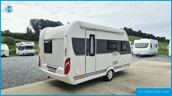 CAMPING TRAILER HARVEY DELUXE