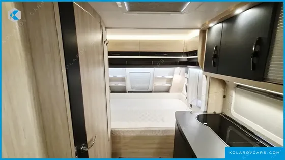 CAMPING TRAILER HARVEY DELUXE
