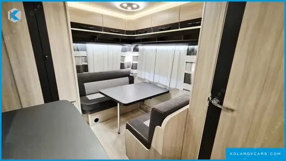 CAMPING TRAILER HARVEY DELUXE