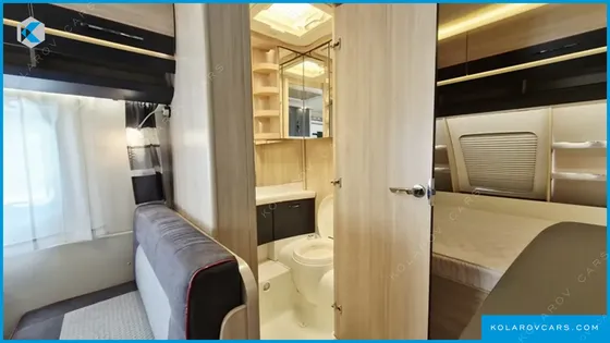 CAMPING TRAILER HARVEY DELUXE