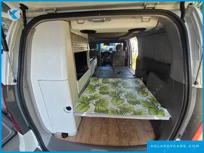 HYUNDAI GRAND STAREX NONE