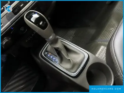 HYUNDAI PORTER II SUPER CABIN LPG