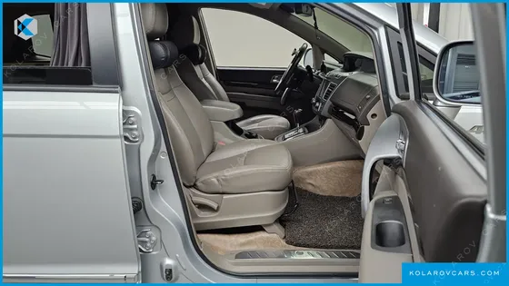 KGM - SSANGYONG KORANDO TURISMO NONE