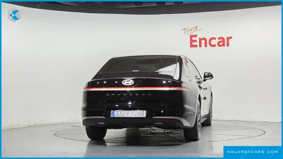 HYUNDAI GRANDEUR 2.5 GASOLINE  2WD