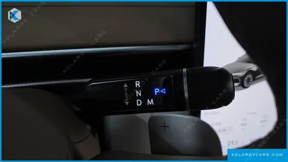 HYUNDAI GRANDEUR 2.5 GASOLINE  2WD