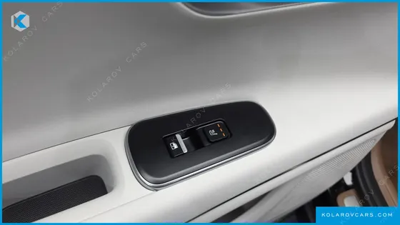 HYUNDAI GRANDEUR 2.5 GASOLINE  2WD