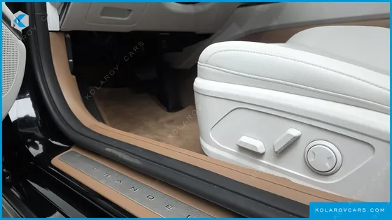 HYUNDAI GRANDEUR 2.5 GASOLINE  2WD
