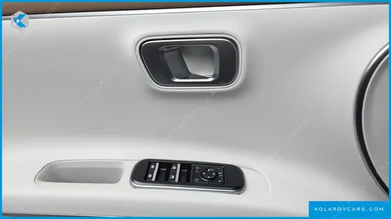 HYUNDAI GRANDEUR 2.5 GASOLINE  2WD