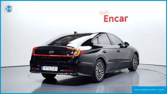 HYUNDAI SONATA INSPIRATION