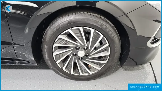 HYUNDAI SONATA INSPIRATION