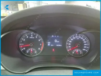 KIA K5 2.0 LPI RENTAL CAR