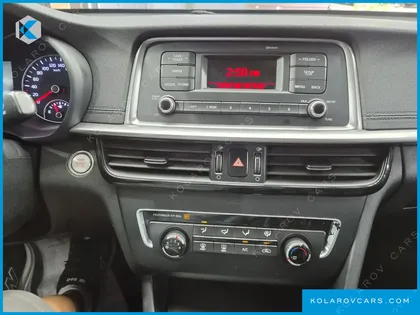 KIA K5 2.0 LPI RENTAL CAR