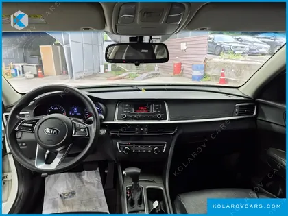 KIA K5 2.0 LPI RENTAL CAR