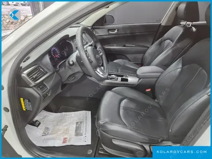 KIA K5 2.0 LPI RENTAL CAR