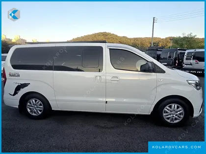 HYUNDAI GRAND STAREX NONE