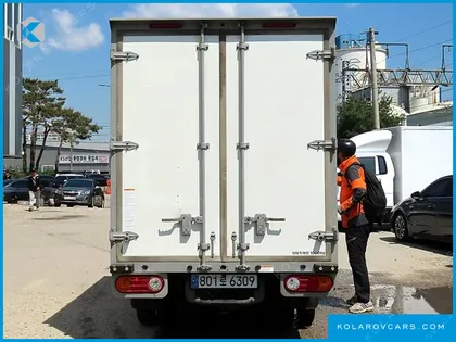 HYUNDAI PORTER II SUPER CABIN LPG
