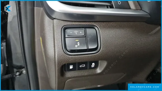 KIA K5 2.0 LPI RENTAL CAR