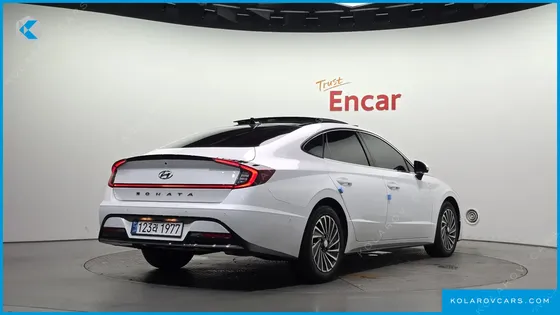 HYUNDAI SONATA INSPIRATION