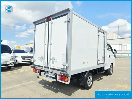 HYUNDAI PORTER II SUPER CABIN LPG
