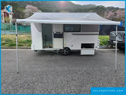 CAMPING TRAILER OR NONE