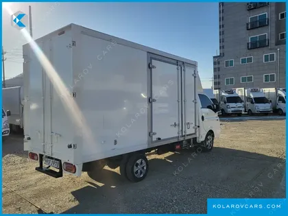HYUNDAI PORTER II STANDARD CAP CRDI