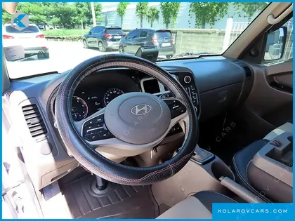 HYUNDAI PORTER II SUPER CABIN LPG