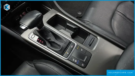 KIA K5 2.0 LPI RENTAL CAR