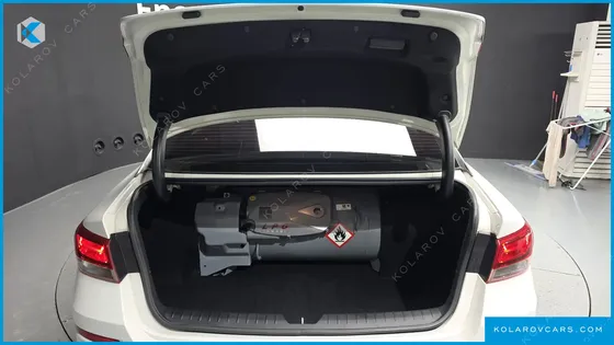 KIA K5 2.0 LPI RENTAL CAR