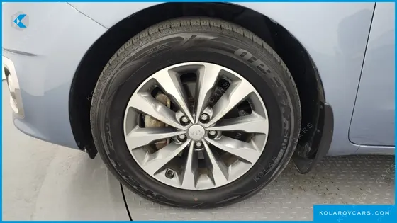 KIA CARNIVAL NONE