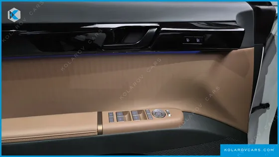 HYUNDAI GRANDEUR 2,5 GASOLINE 2WD