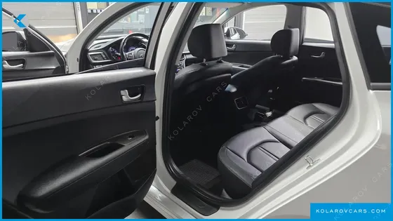 KIA K5 2.0 LPI RENTAL CAR