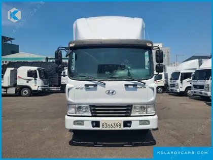 HYUNDAI MEGA TRUCK GOLD