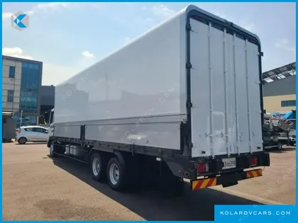 HYUNDAI MEGA TRUCK GOLD