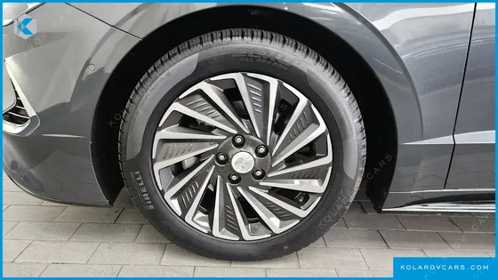 HYUNDAI SONATA PREMIUM PLUS