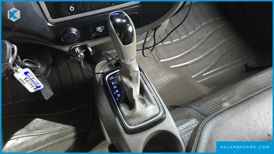 HYUNDAI PORTER II STANDARD CAP CRDI