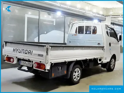 HYUNDAI PORTER II SUPER CABIN LPG