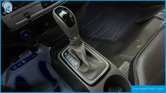 HYUNDAI PORTER II SUPER CABIN LPG