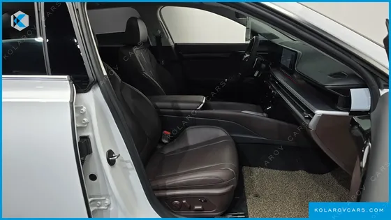 HYUNDAI GRANDEUR 2,5 GASOLINE 2WD