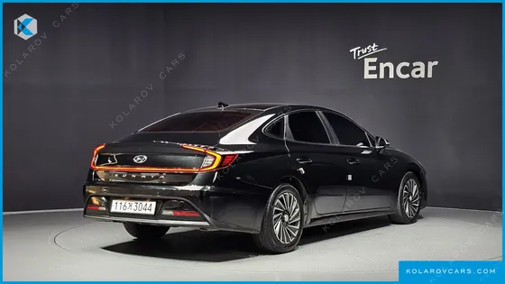 HYUNDAI SONATA PREMIUM PLUS