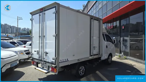 HYUNDAI PORTER II SUPER CABIN LPG