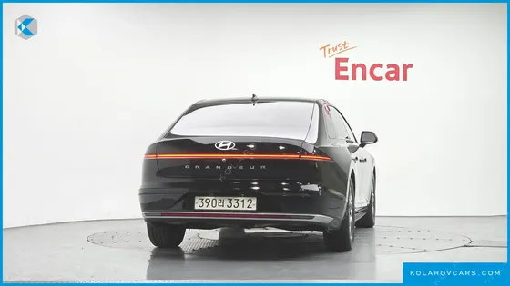 HYUNDAI GRANDEUR 2,5 GASOLINE 2WD